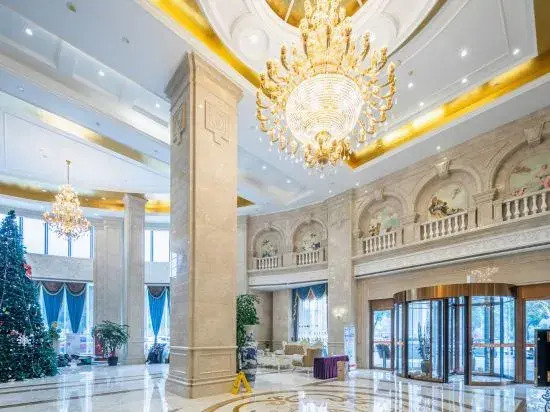 Vienna International Hotel (Changde College of Arts and Sciences Tobacco Factory)