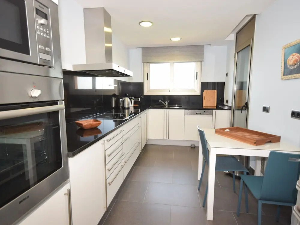 Comfortable Apartment on Mas Nou, With Wonderful Terrace and Beautiful View