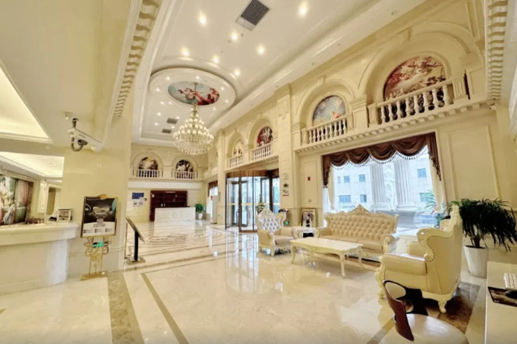 Vienna International Hotel (Pinghu Zhangjiang Science and Technology Park)