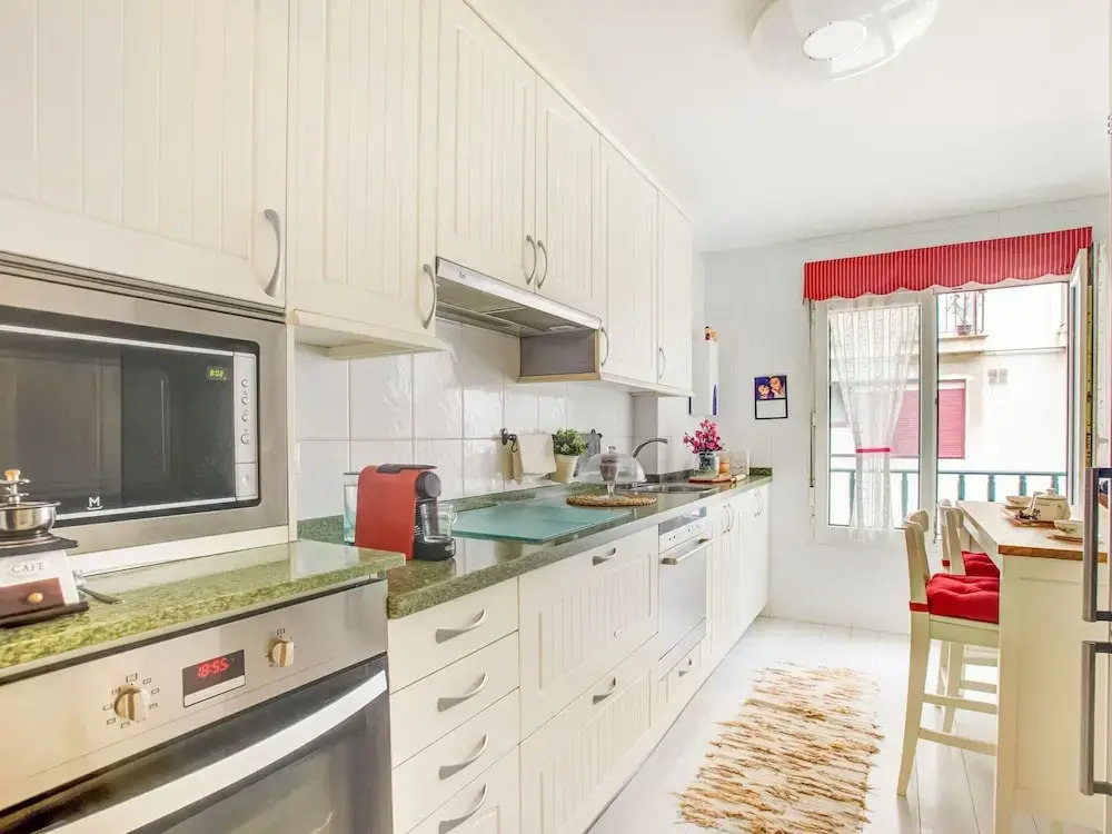 Apartment in Gijon Near San Lorenzo Beach