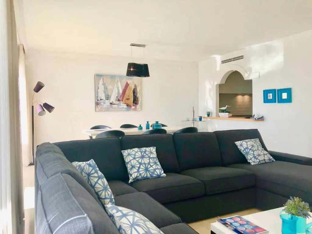 E1 Espectacular y moderno Dúplex en primera línea - Estepona - Sinfonia del Mar