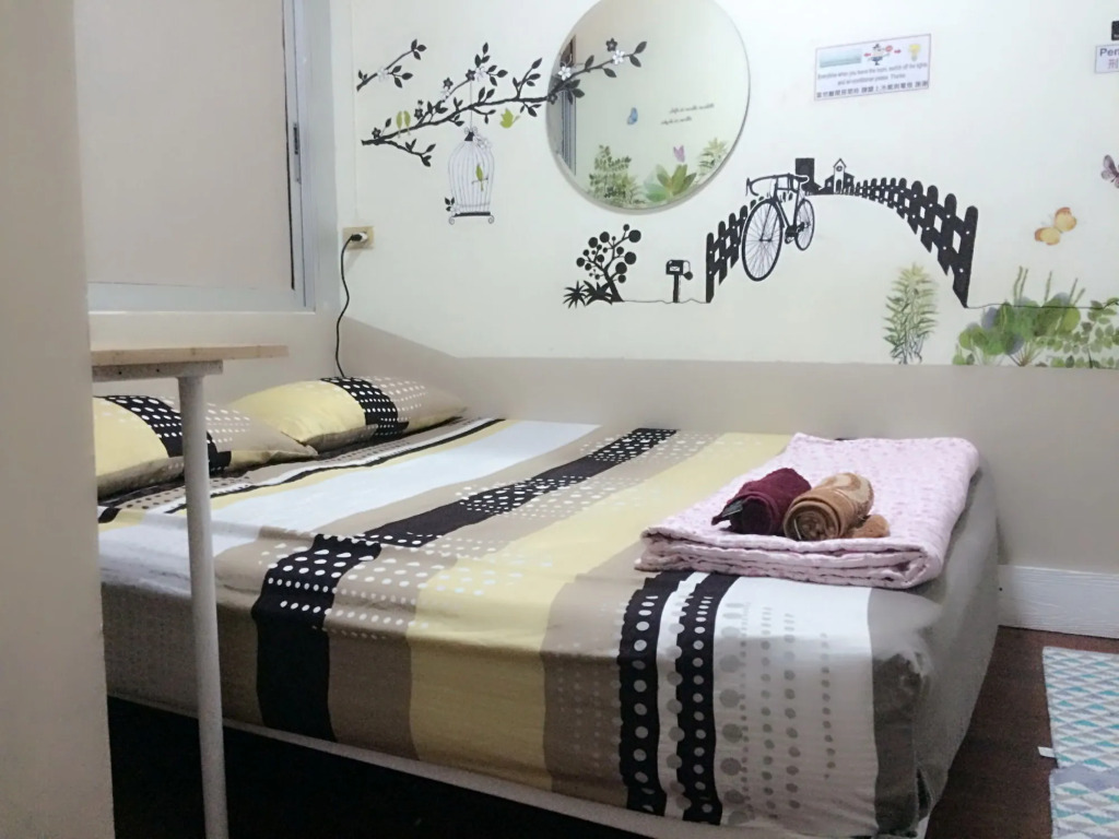 Kamin Bird Hostel