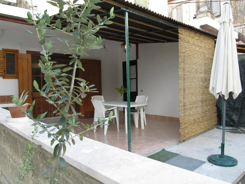 Guesthouse Trogir Proto-Free parking