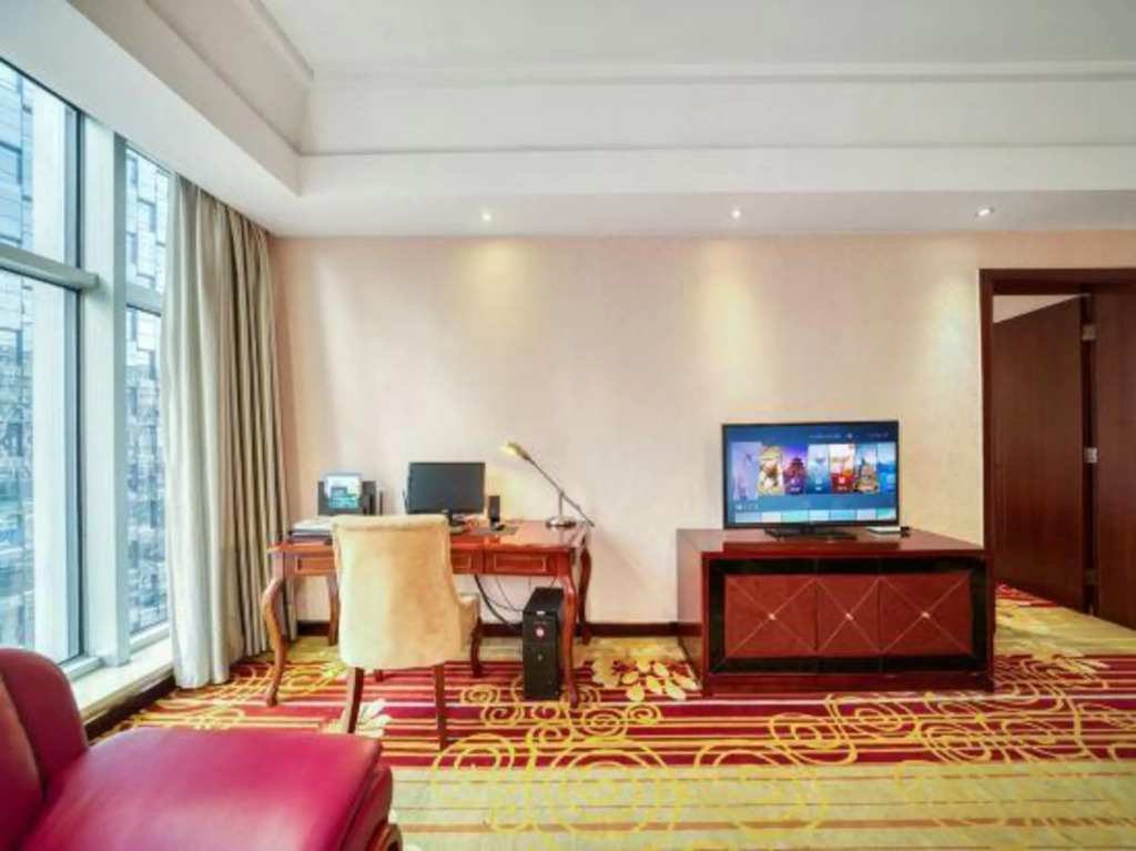 Victory International Hotel