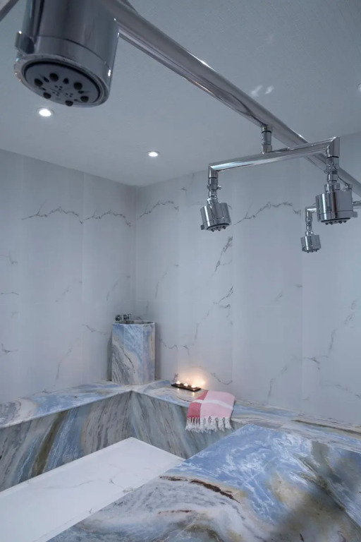 Alley Boutique Hotel and Spa