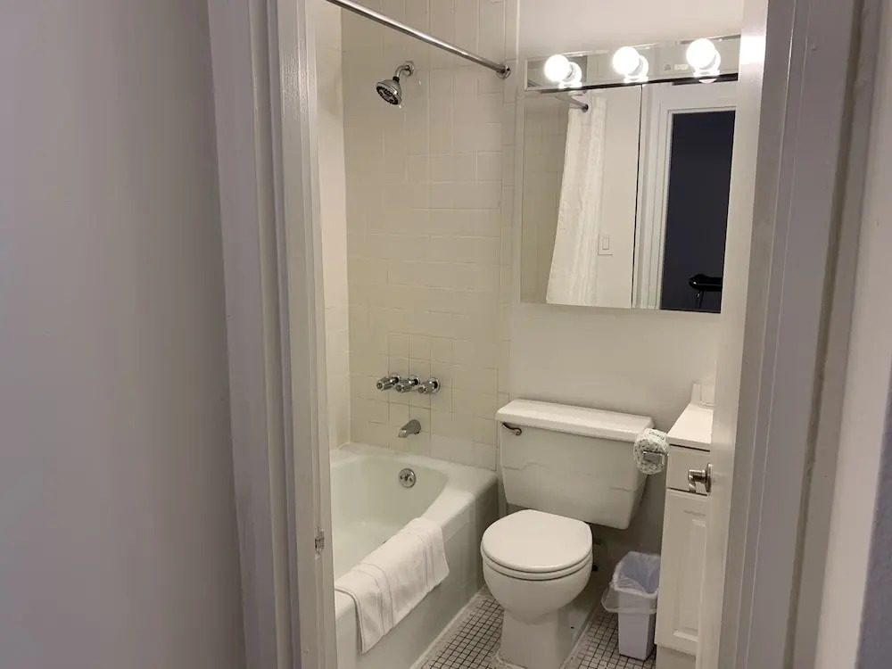 Lenox Hill Apartments 30 Day Rentals