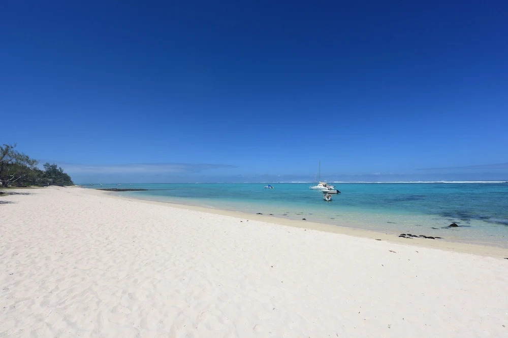 Stella Beach House by StayMauritius