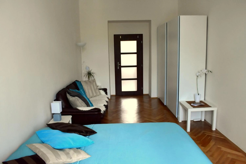 AIRSTAY PRAGUE Wellness apartments Florenc