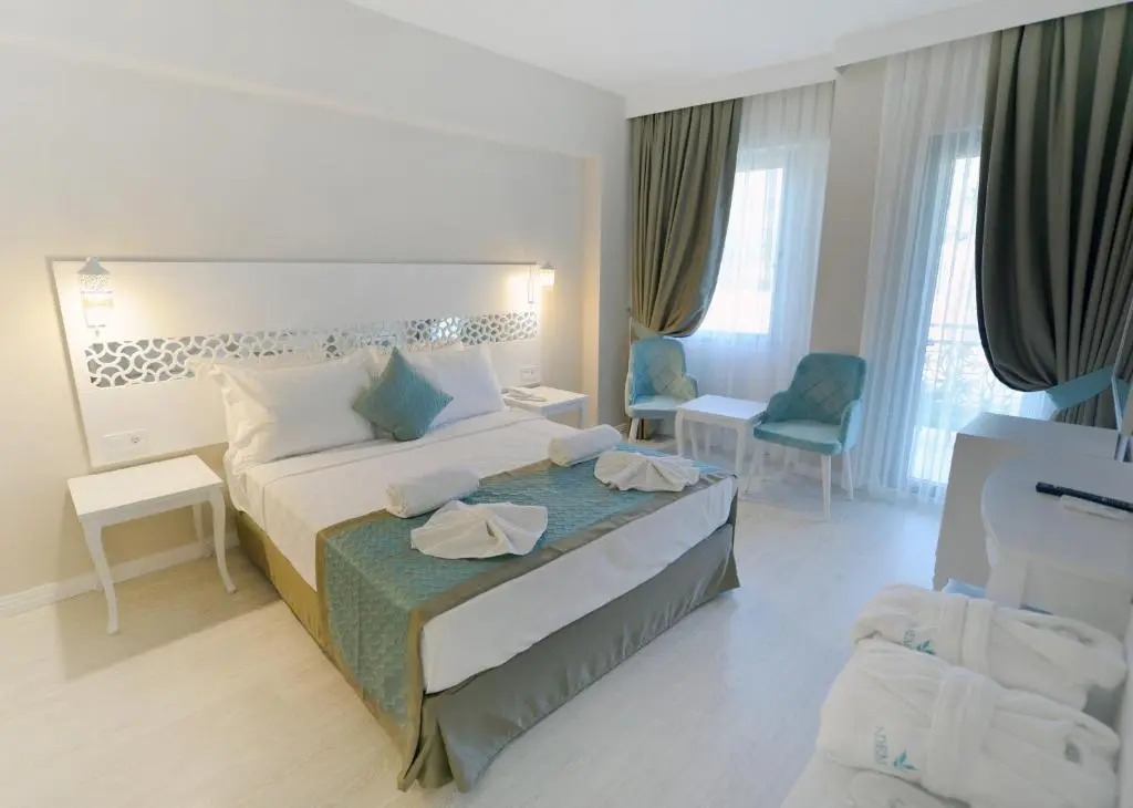 ADEMPİRA TERMAL&SPAHOTEL
