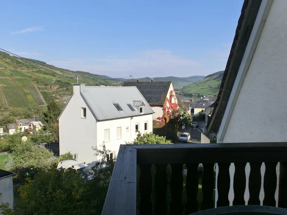 Ferienweingut Rainer Hirschen