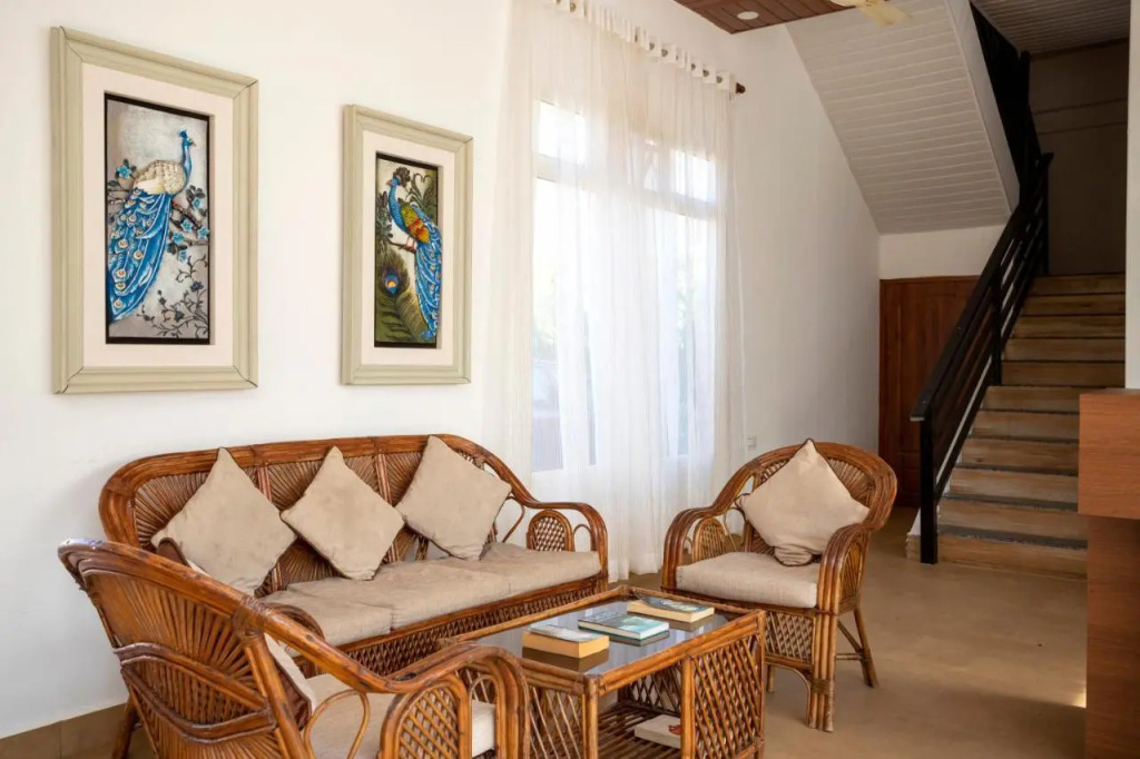 La Vaiencia Beach Resort, Morjim