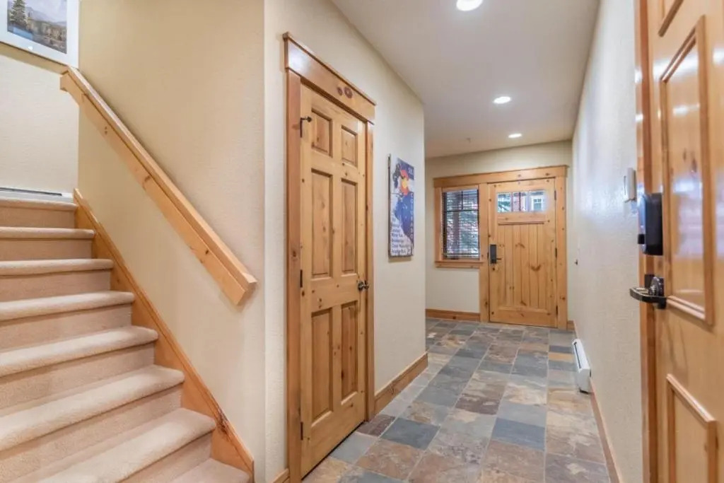 Settler's Creek #6563 by Summit County Mountain Retreats