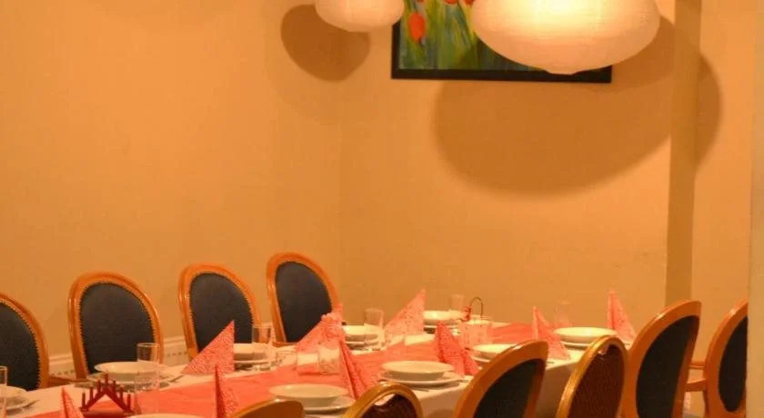 Hotel Pod Dębem