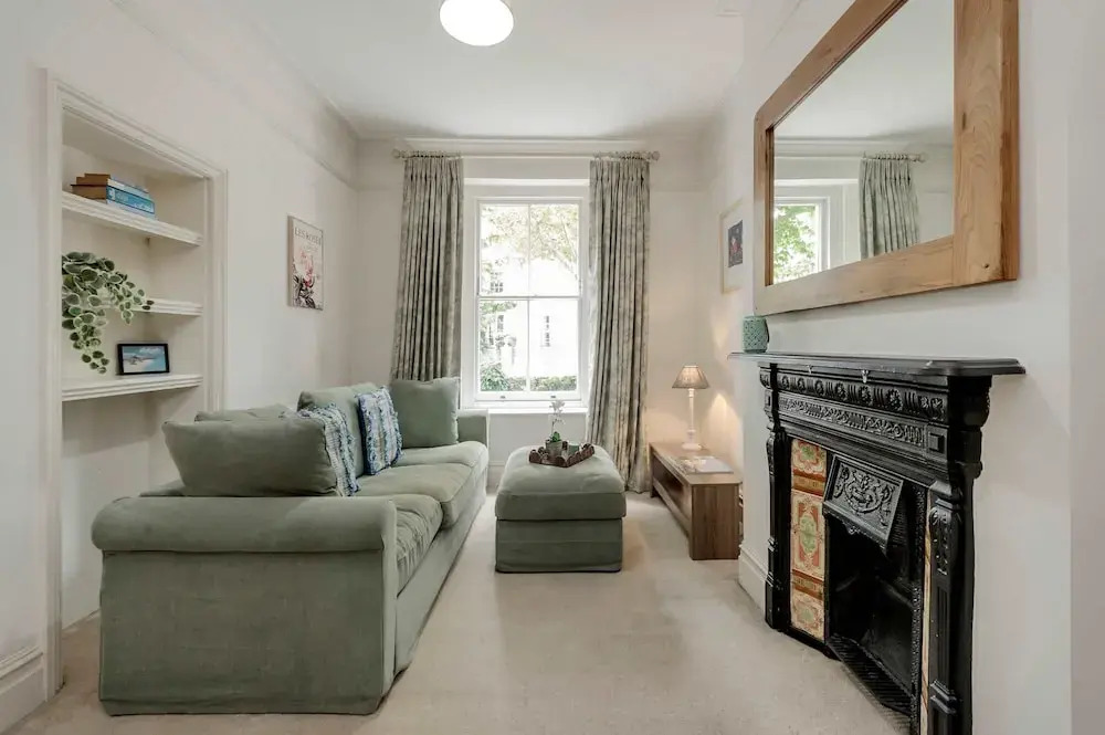 Modern 2 bed Flat - Hammersmith Grove