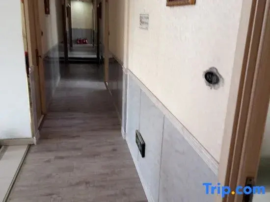 Jincheng Express Hotel