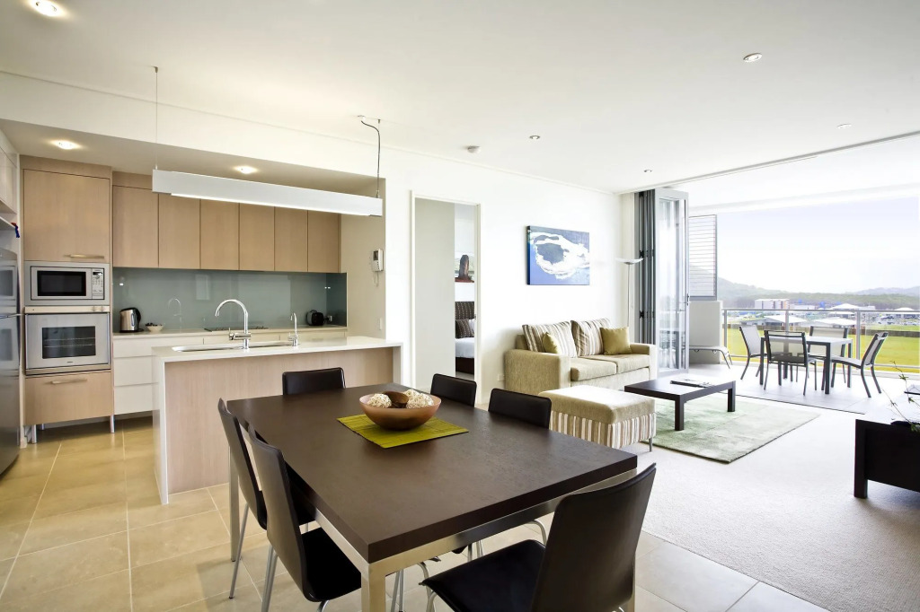 White Shells Luxury Apartments Marcoola