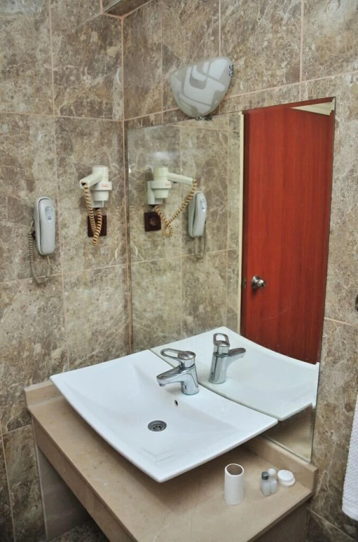 Burak Hotel