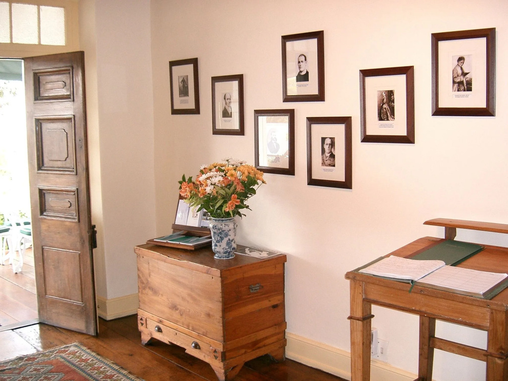 Belvidere Manor Lagoonside Cottages