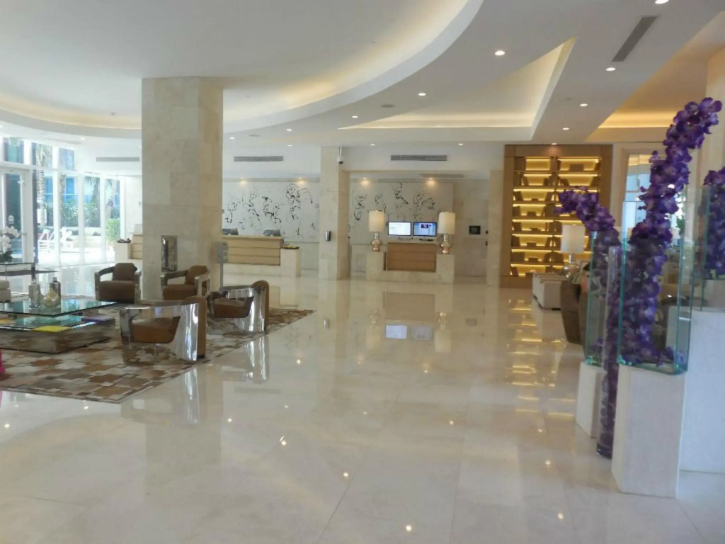 Grand Beach Hotel Surfside West