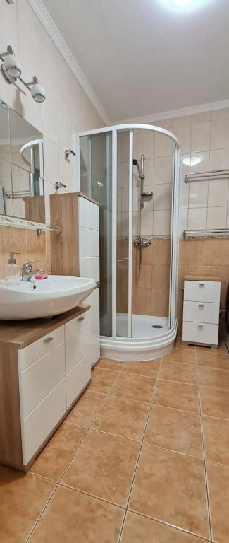 Ida Apartman