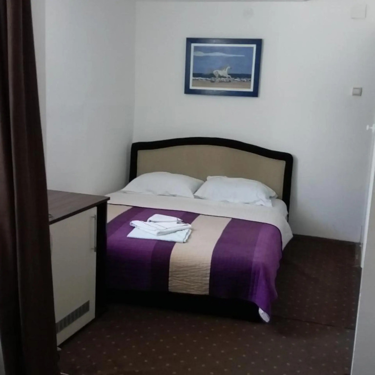 Gros Hotel - Leskovac