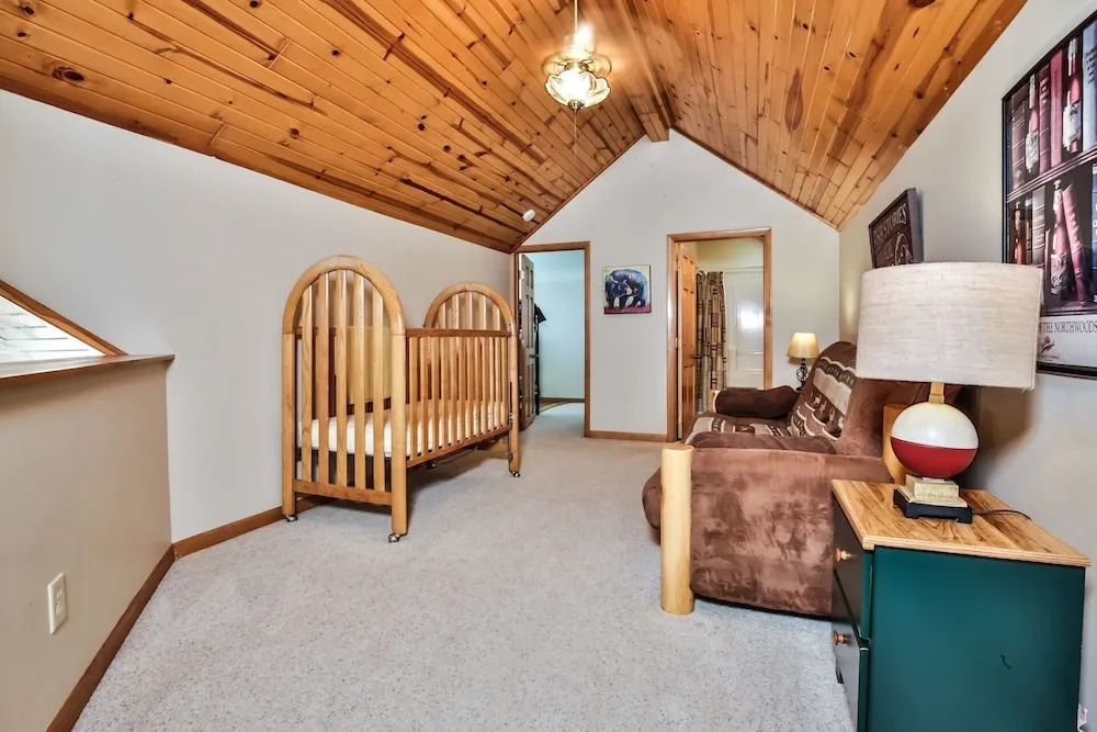 Sandy Shores - 4 Br Home