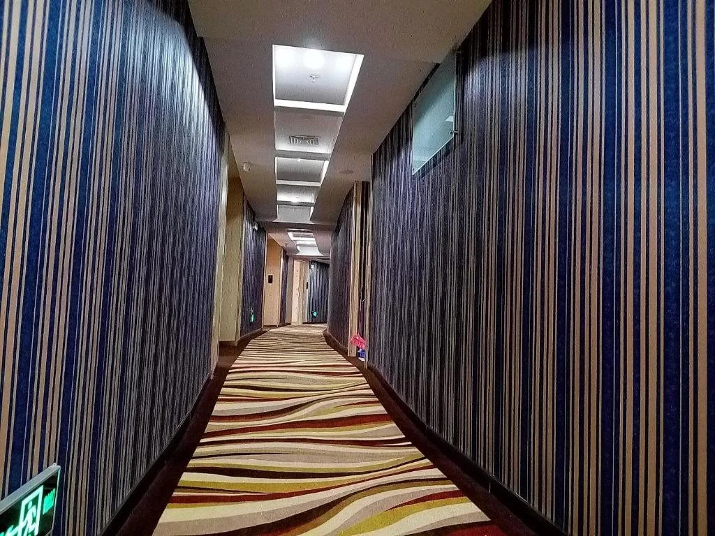 Quanzhou Ku6 Fashion Hotel (Dayang Department store)