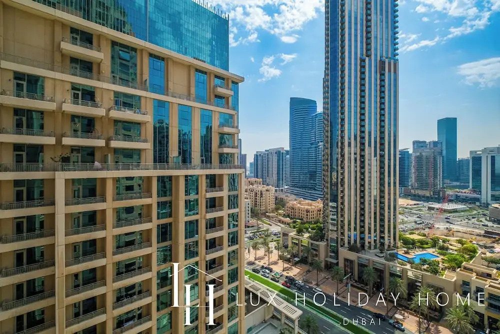 LUX  Burj Khalifa Fountain View Suite 2