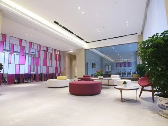 Lavande Hotel (Heyuan Bavaria Branch)