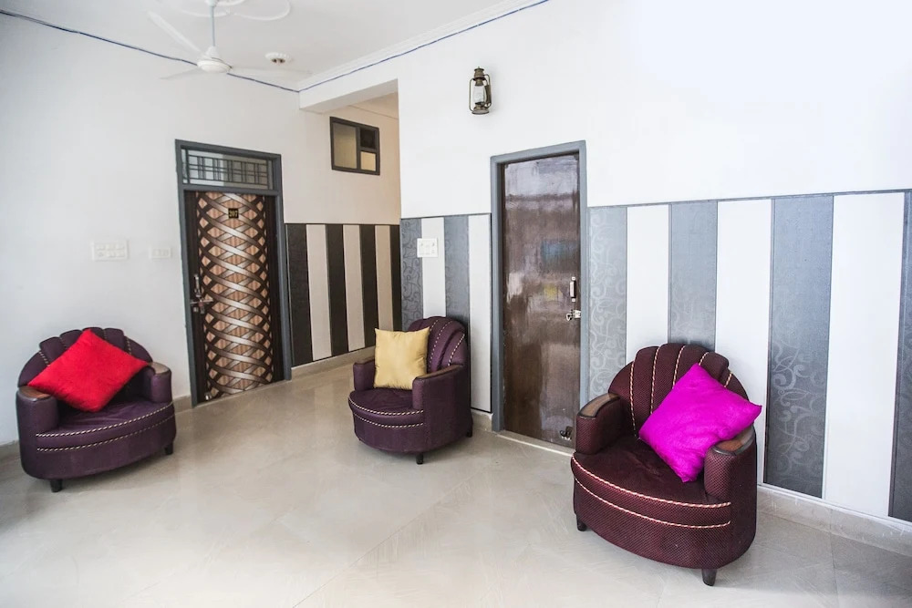 Nammastay Traveller's Hub