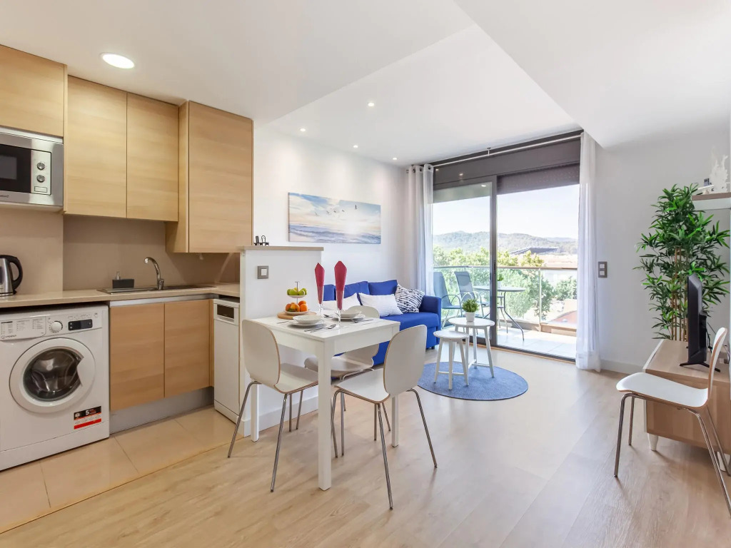 Apartment in Palamós near the Beach