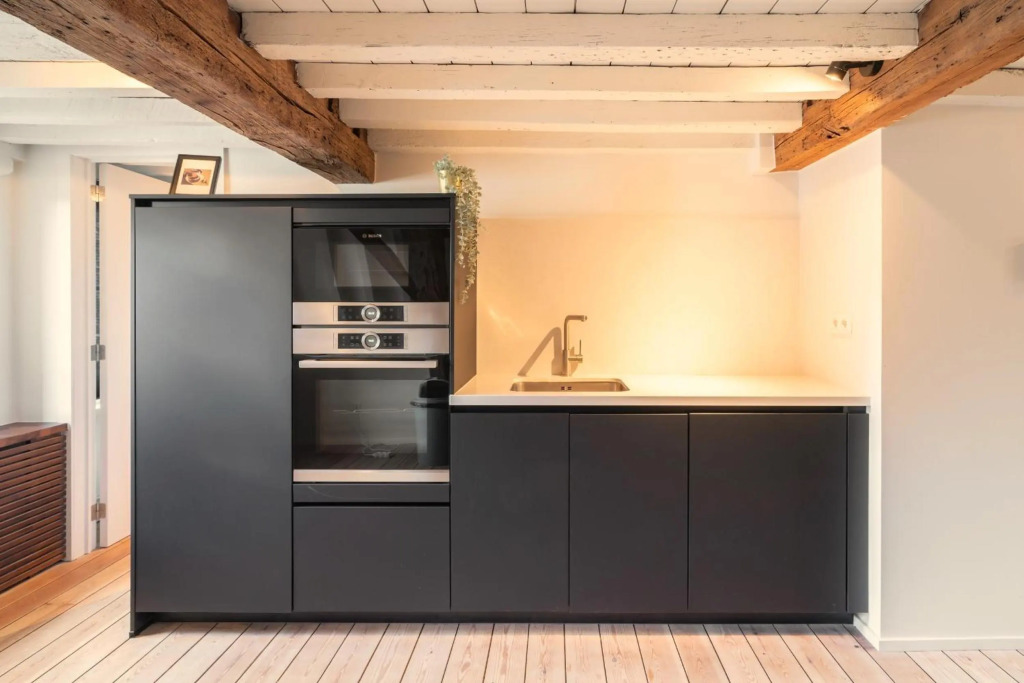 The Hendrik Square Residence