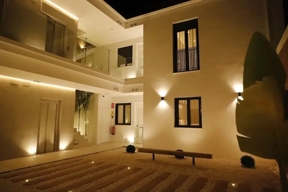 MEDINA HOMES PUENTE ROMANO
