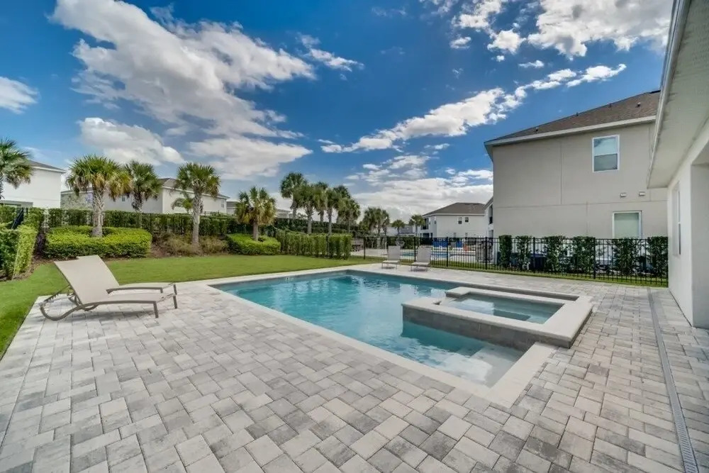 7673fair 5 Bedroom Villa by Redawning