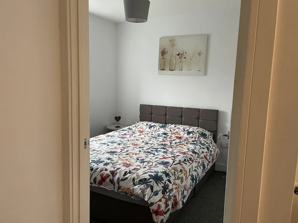 Impeccable 1-bed Apartment in Chesterfield