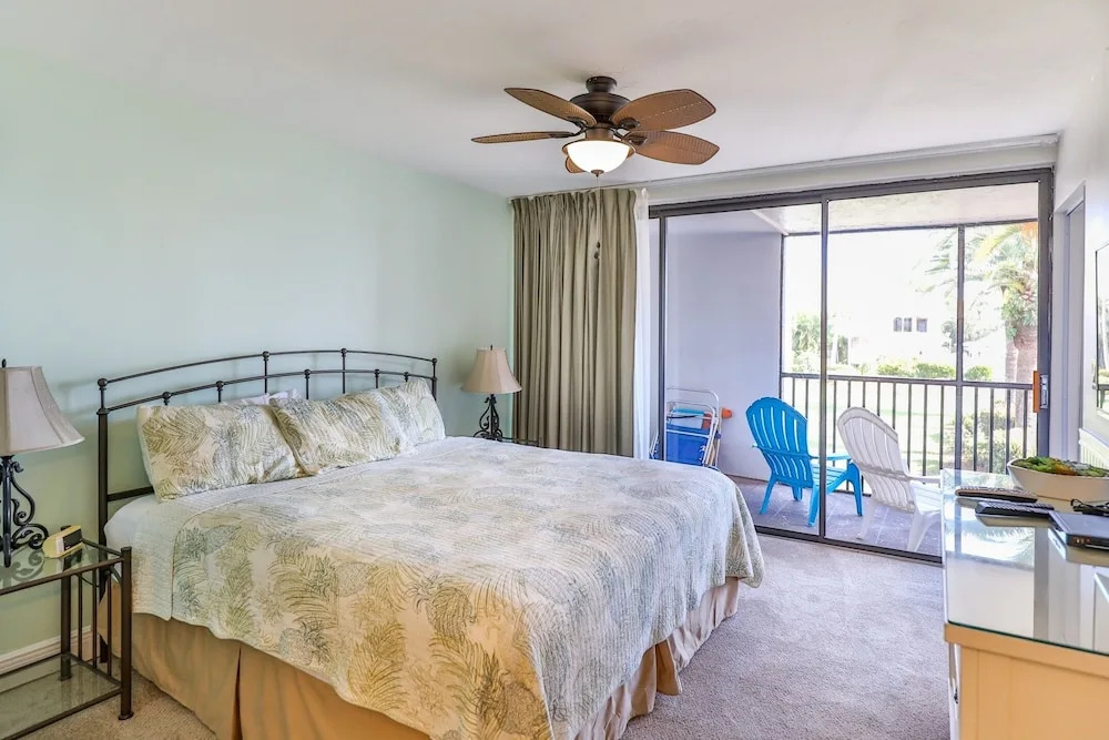 Sundial I201 - Enjoy A Gulf View From This On Sanibel! 1 Bedroom Condo
