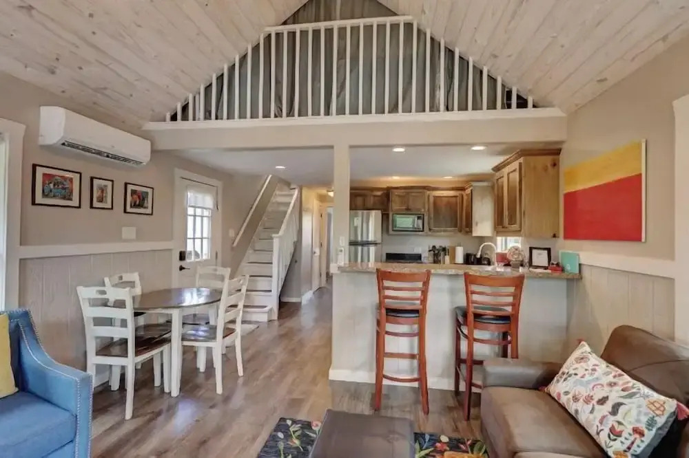 Treetop River Cabins on the Guadalupe River