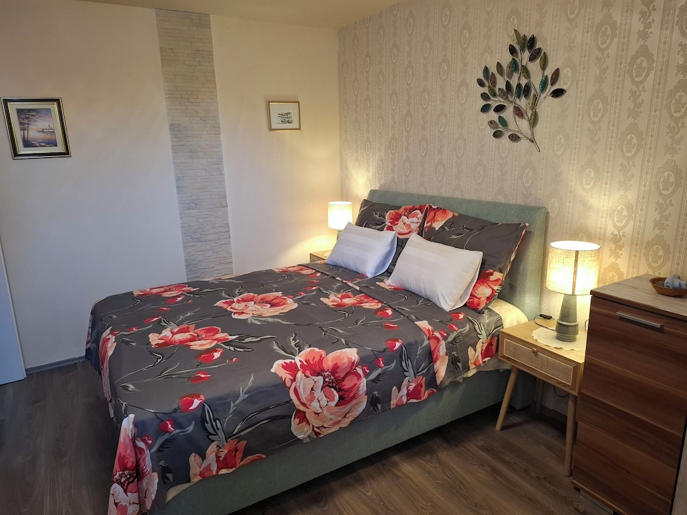 Apartment Kameni Dvori