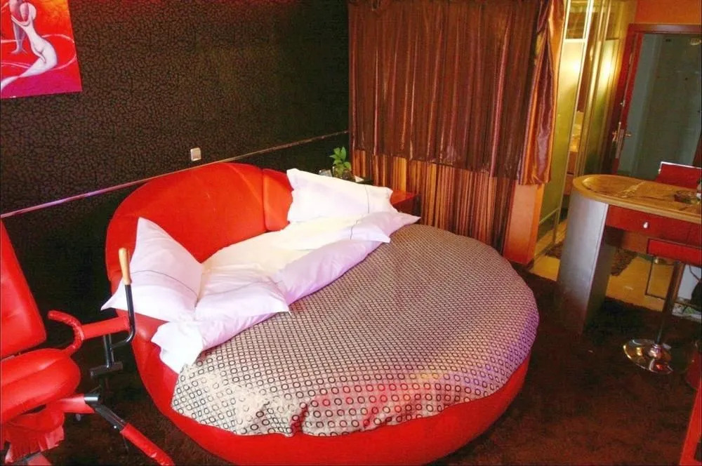 Yiya Sunshine Hotel Guanshang - Kunming