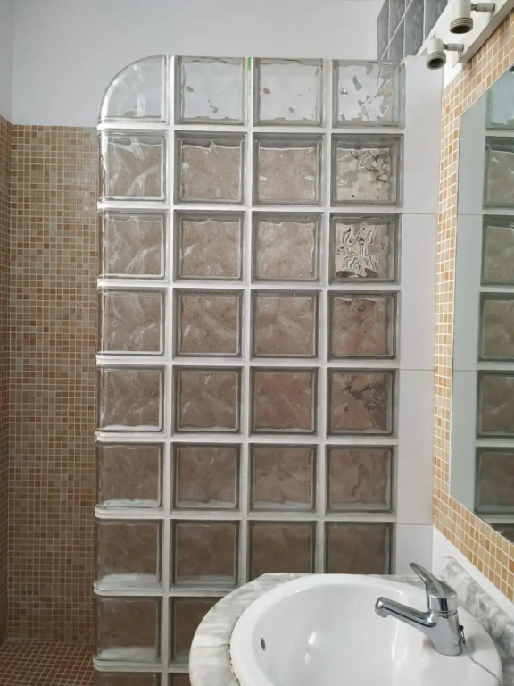 Bonito apartamento con encanto en casco antiguo RON 7