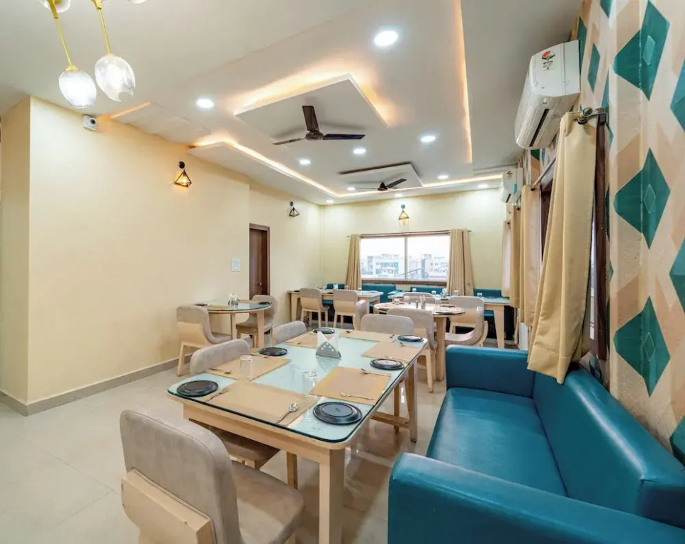Treebo Premium Zorba - Hoshangabad Road