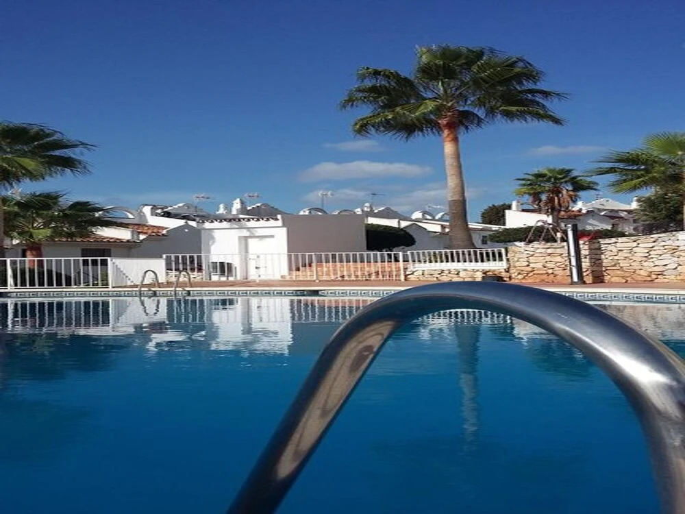 Sunny and spacious apartment with own entrance to pool