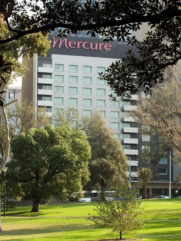 Mercure Melbourne - Treasury Gardens