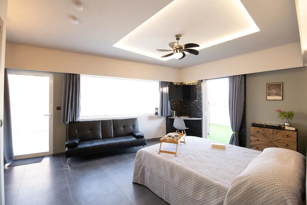 Central Cozy Penthouse fully equipped, big terrace