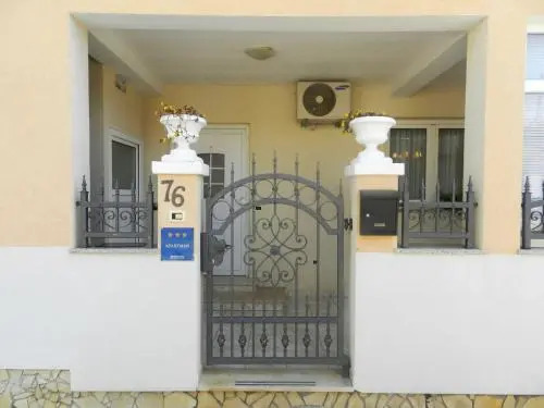 Apartments Villa Doris