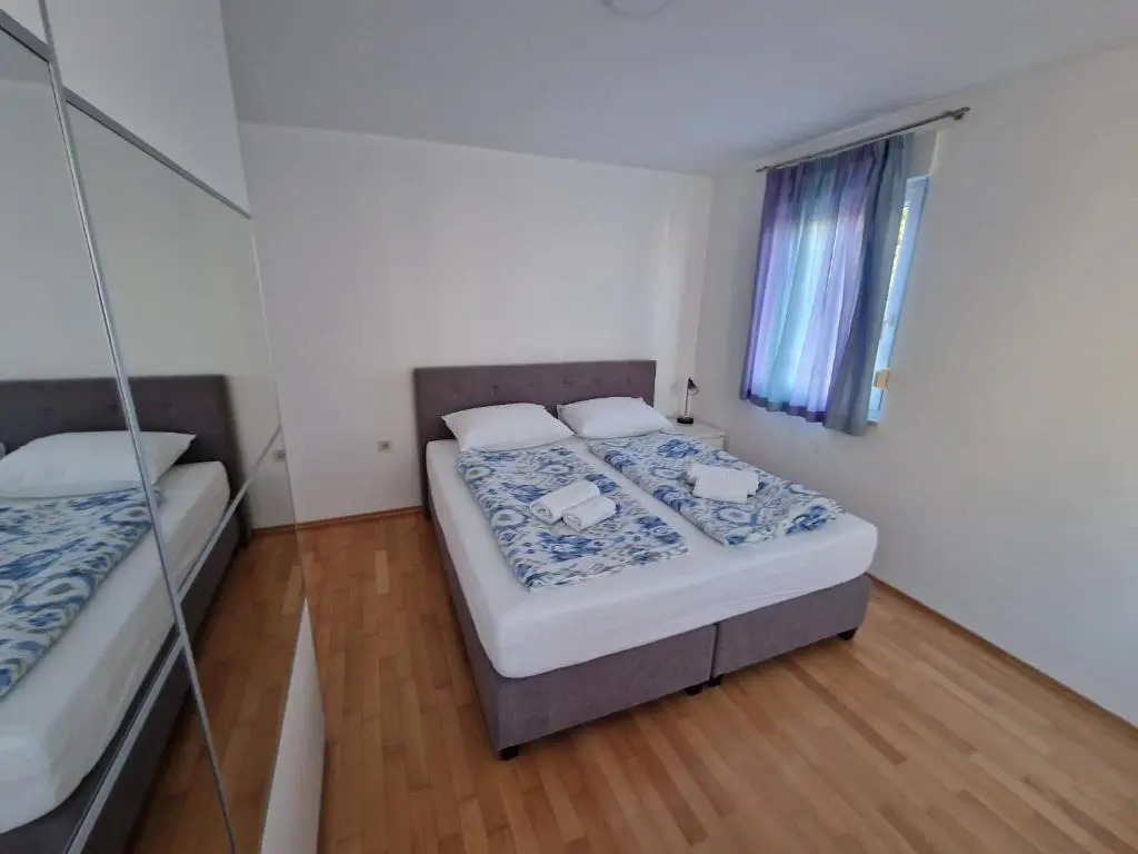 Apartments Vedran