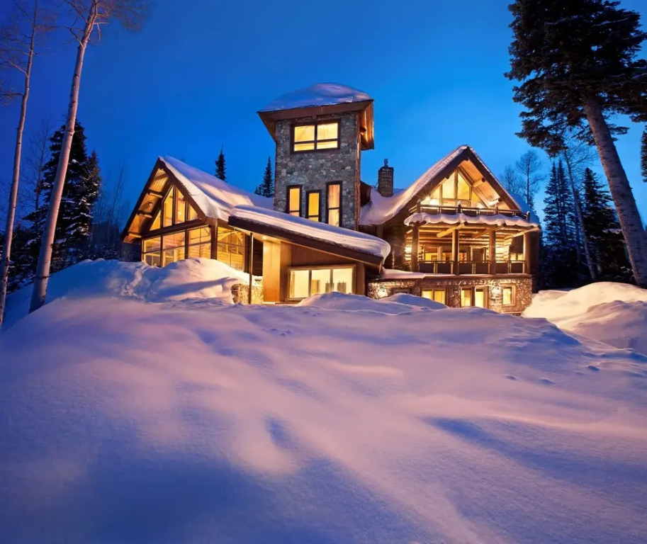 Aspen Grove Villa by Exceptional Stays