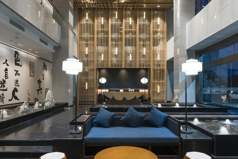 Le Moment City Resort Hotel