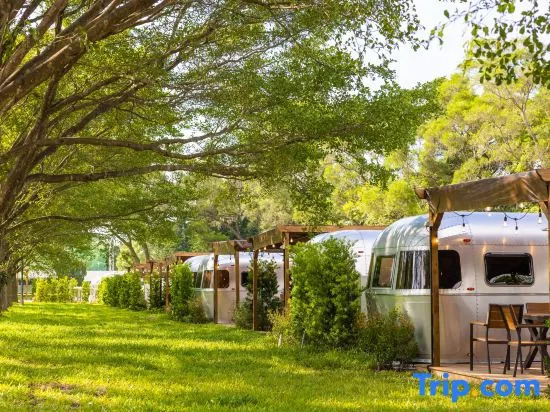 Bon Chill Glamping By Cosmos Otium