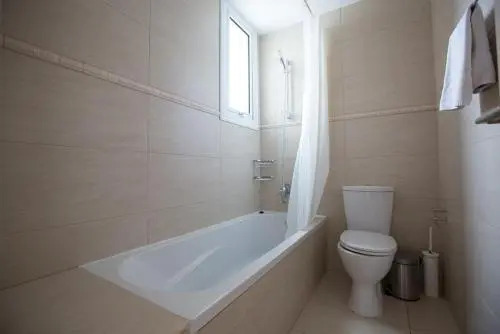 Beautiful 5 Star Holiday Villa in a Prime Location in Paralimni, Book Early To Secure Your Dates, Paralimni Villa 1242